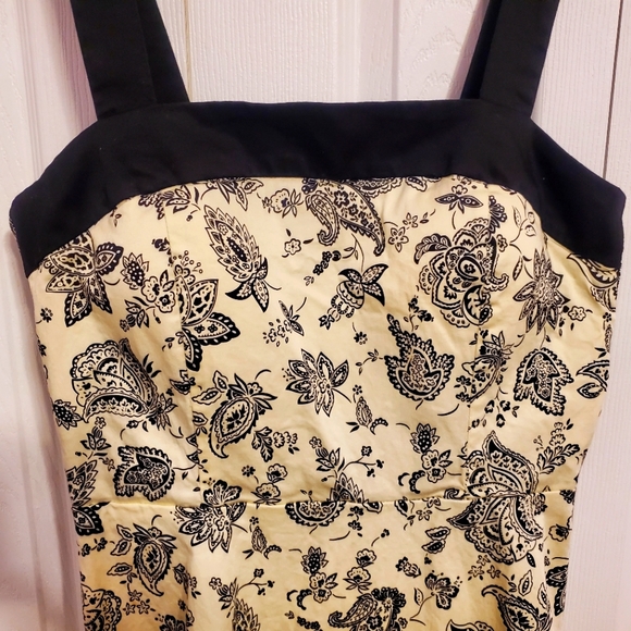 R & K Beige and Black Paisely woman Dress - Picture 2 of 7